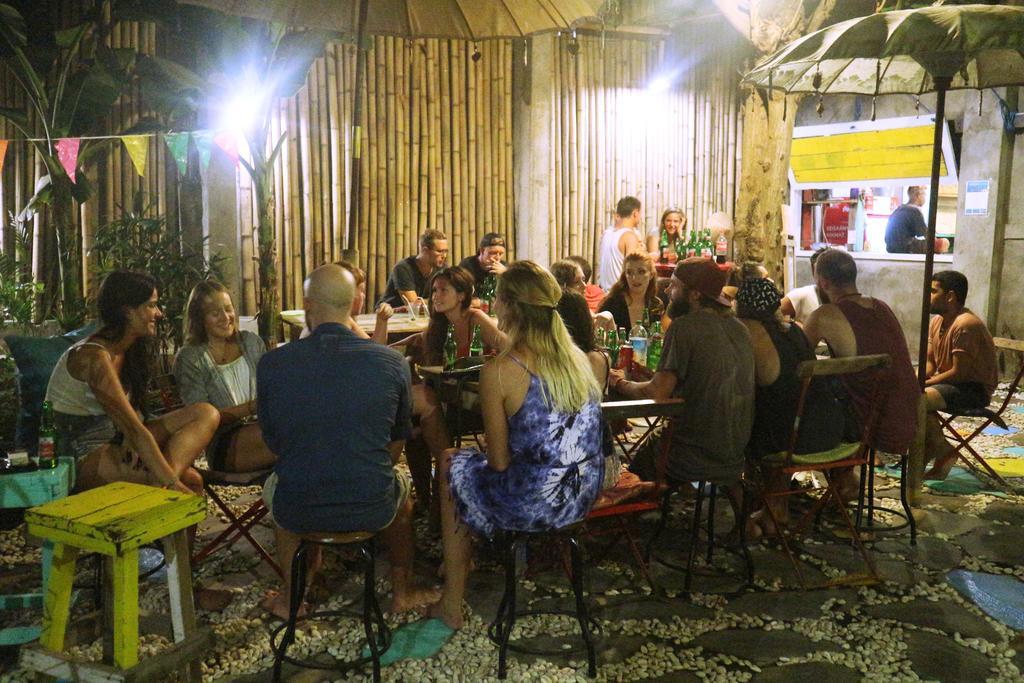 ギリ・トラワンガン Gili La Bohemeホステル エクステリア 写真